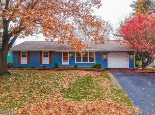 303 Victor Pl, Normal, IL 61761