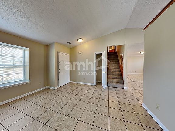 4th image of 6470 Hazelhatch Dr