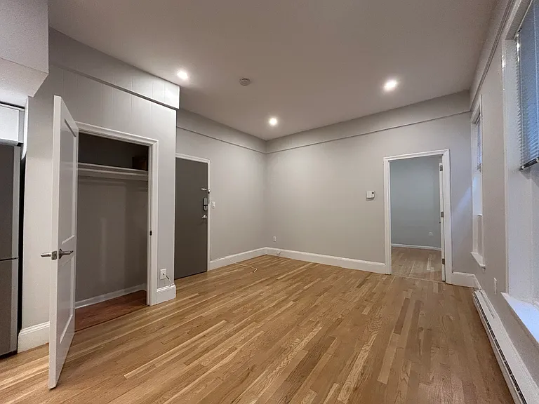 829 Boylston St #101 — Photo 4