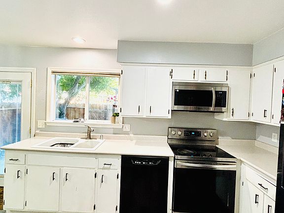 5th image of 1367 Waterloo Ln