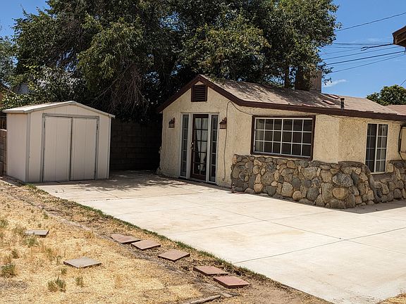 2nd image of 45037 Redwood Ave