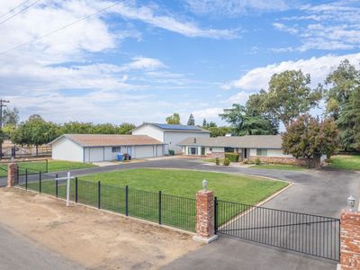 8280 W Ashlan Ave, Fresno, CA, 93723