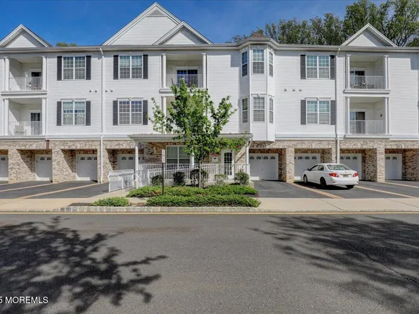 103 Bloomsbury Drive, Morganville, NJ 07751