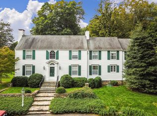 129 Fox Ln, Bedford Corners, NY