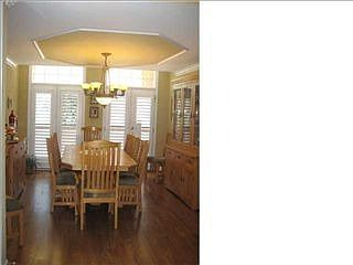 1st image of 733 Outlook Ln