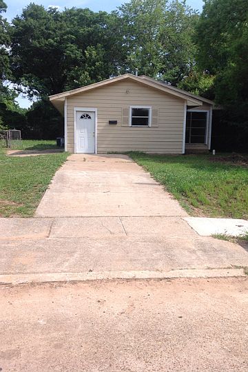 1st image of 3818 Murvon St