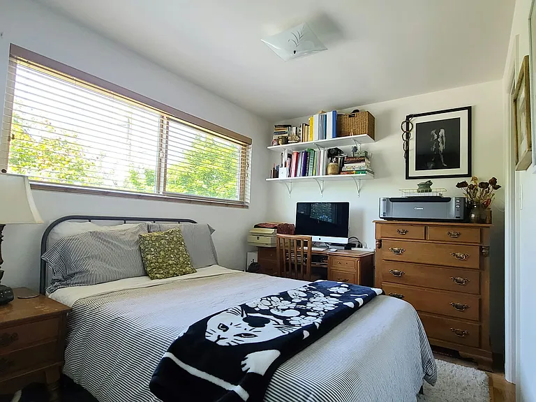900 E Prospect St #6 — Photo 3