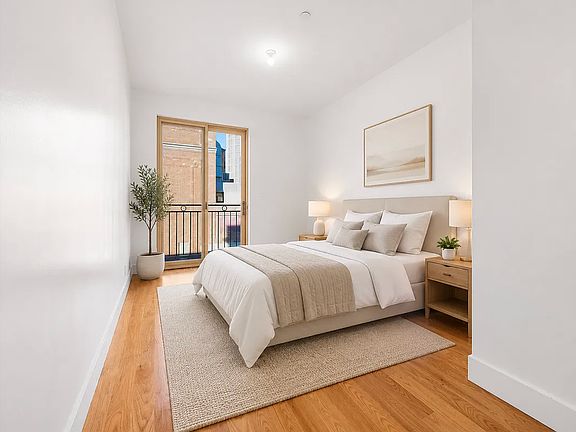 3rd image of 1010 Gates Ave #1C
