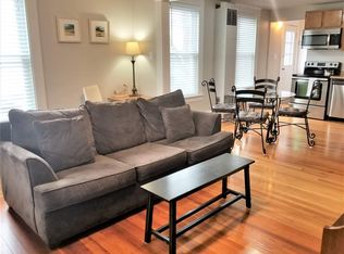 65 S Elm St APT 1, Manchester, NH 03103