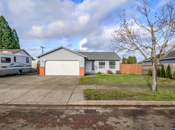 325 Violet St, Lebanon, OR 97355