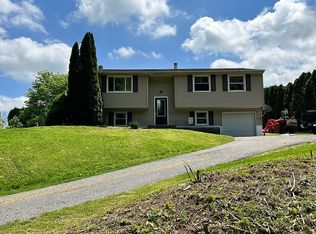 63 Cove Rd, Duncannon, PA 17020