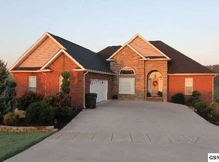 1301 Ellendale Cv, Sevierville, TN 37862