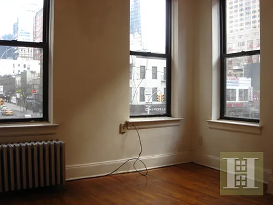 Rented by Halstead Real Estate | media 20