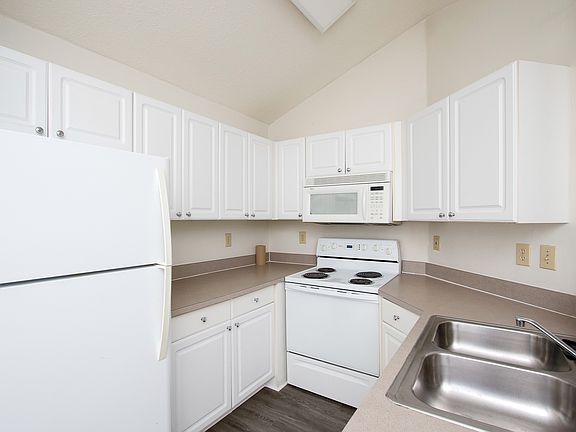 4th image of 29215 Harbour Vista Cir
