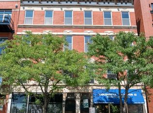 1338 W Madison St APT 4, Chicago, IL 60607