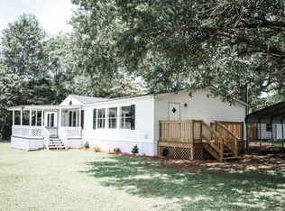9 W Ridge Ln, Carriere, MS 39426