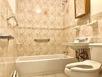 Rented by Premier Metro Realty Corp