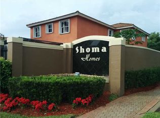 16464 SW 95th Ln, Miami, FL 33196