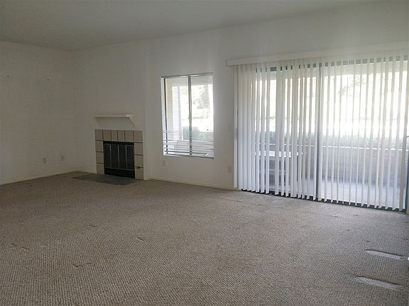 5th image of 986 Lupine Hills Dr Unit 88