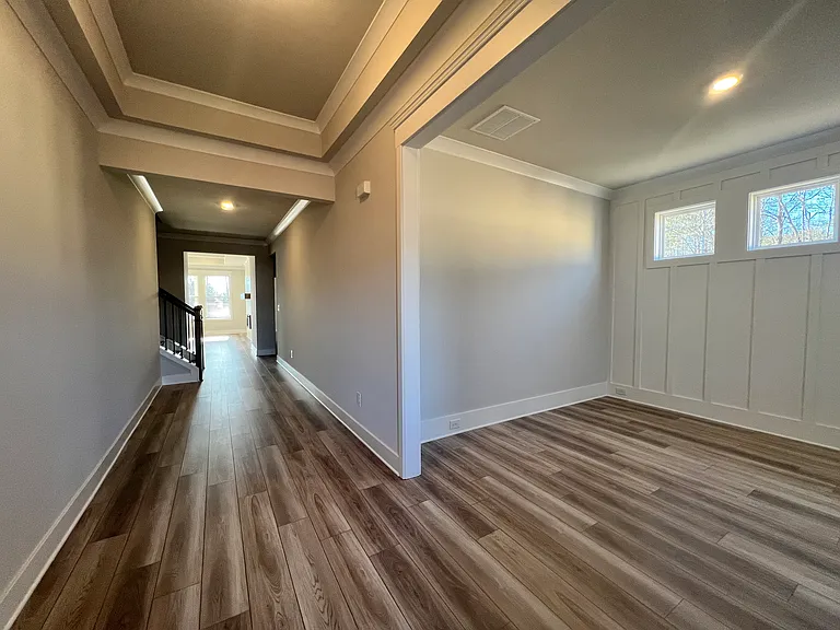 150 Rose Lake Ct — Photo 5