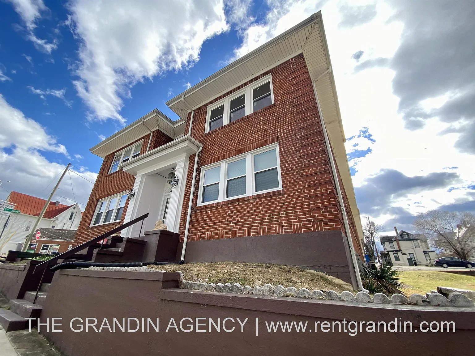202 Elm Avenue - A1 — Photo 3