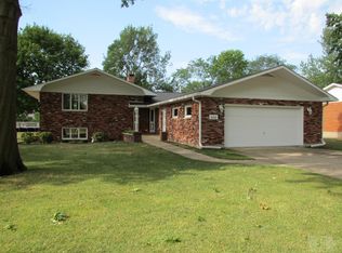 806 E Cherry Pl, Mount Pleasant, IA 52641