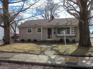 1101 E 16th St, Sterling, IL 61081