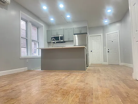 Rented by Brown Harris Stevens | media 5