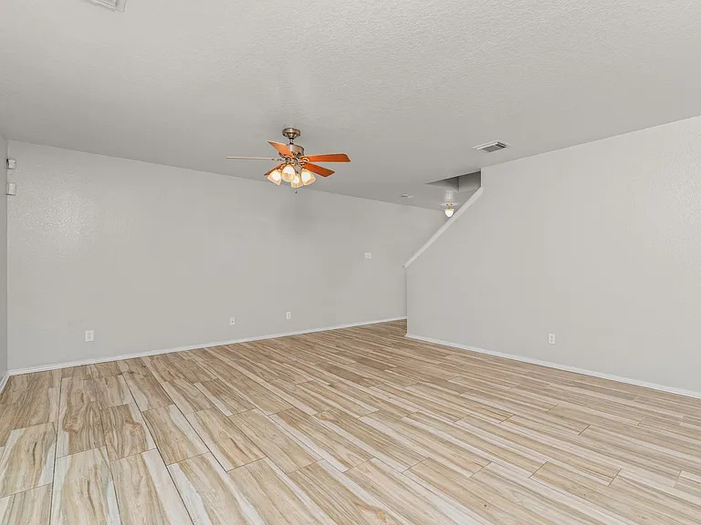 5502 Burton Farm — Photo 3
