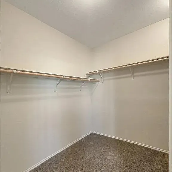 6324 Ambrose Cir — Photo 11