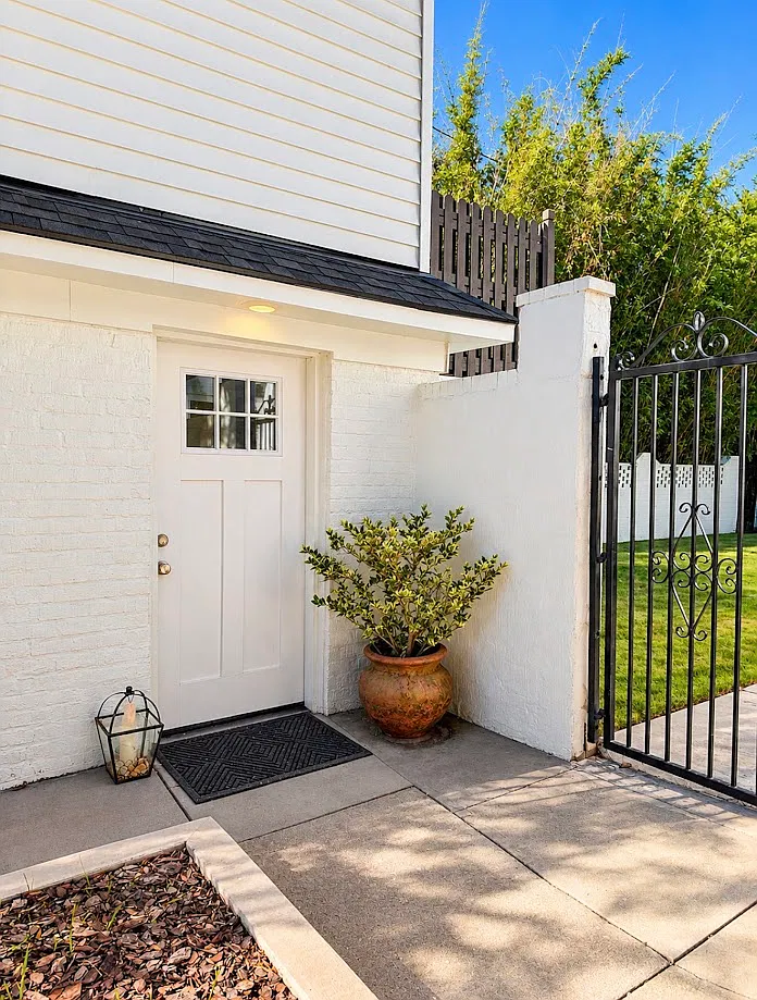 405 Washington Avenue - 1 — Photo 4