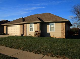 2529 W Brook Ridge St, Springfield, MO 65803