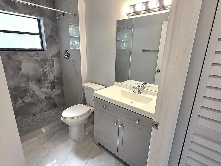 6551 SE Federal Hwy #104 — Photo 14