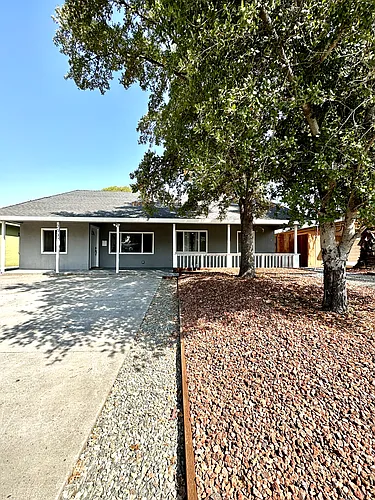 2037 Robert Way #A3 Photo 1