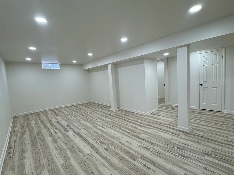2431 Grange Rd — Photo 23