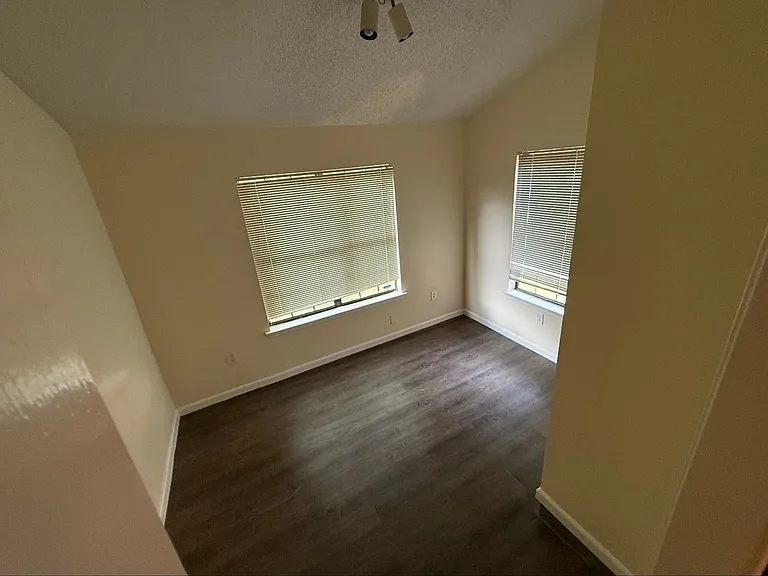 2254 Mangum Rd — Photo 16