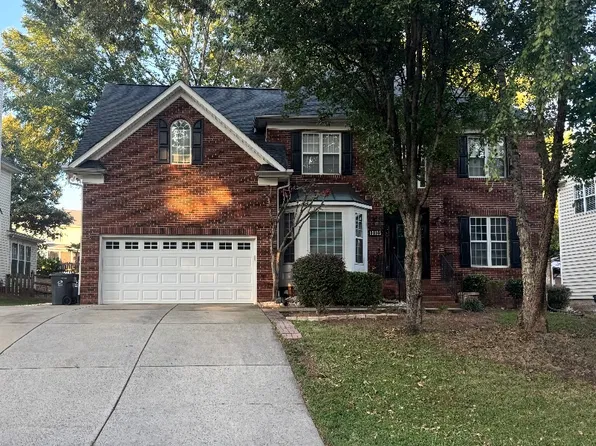 10325 Blackstock Rd, Huntersville, NC 28078
