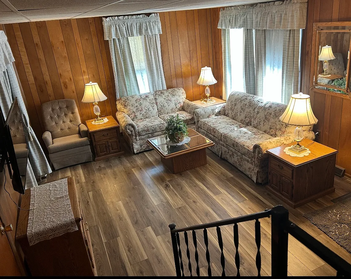 0 Loretta Ave — Photo 1
