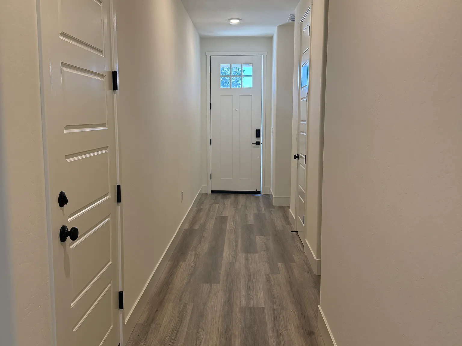 4 bed, 1842 sqft, $2,800 — Photo 4