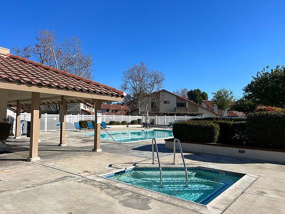 2nd image of 23033 Paseo De Terrado Unit 3