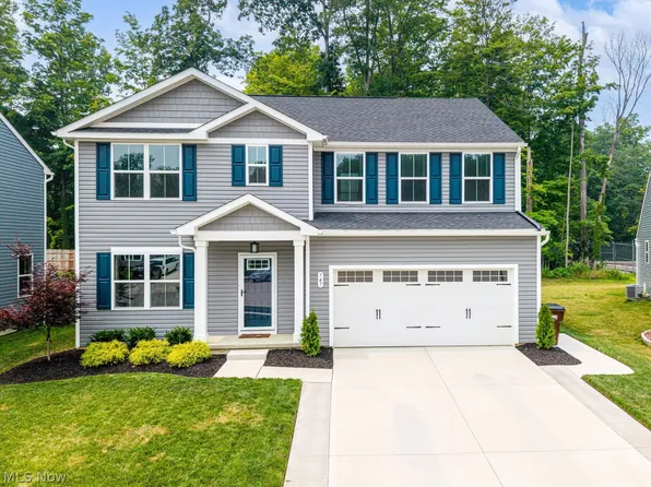 747 Whisper Creek Ln, Lodi, OH 44254