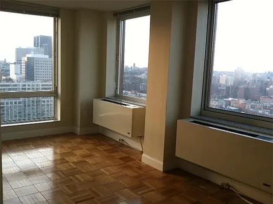 Rented by Sumitomo Real Estate Sales | media 15