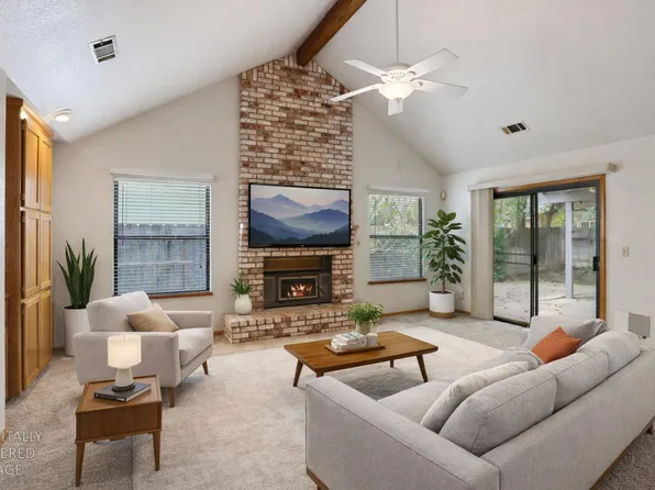 1560 Snapdragon Way, Manteca, CA 95336
