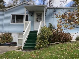 72 Airport Rd, Finleyville, PA 15332