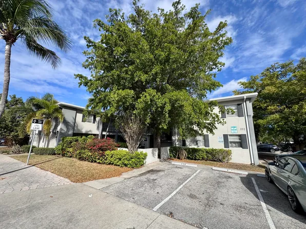 202 Lucerne Ave APT 13A, Lake Worth, FL 33460