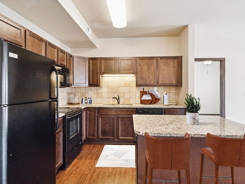 Three Bedroom B - 3 Bed / 2 Bath - 1,328 Sq.Ft.