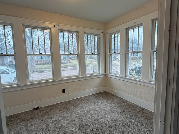 5th image of 725 Cushing St #725