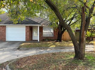 2306 W Wood St, Rogers, AR 72756