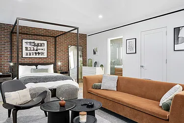 Rented by Nice Stay, LLC