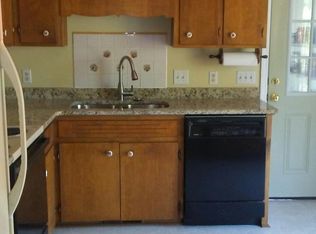 812 Greenbriar Rd, Wilmington, NC 28409